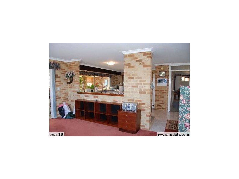 9 Throssel Place, Clarkson WA 6030