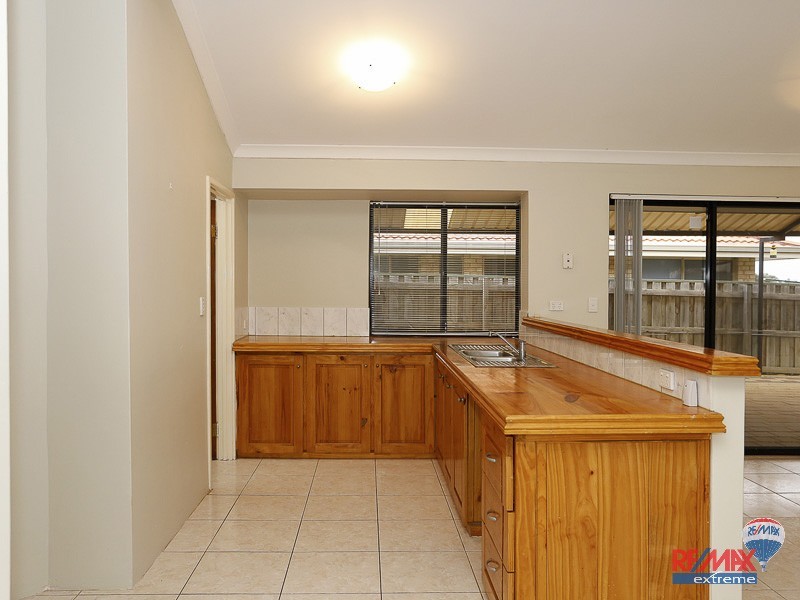 45 Lithgow Drive, Clarkson WA 6030