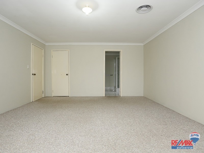 45 Lithgow Drive, Clarkson WA 6030