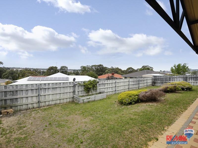 45 Lithgow Drive, Clarkson WA 6030