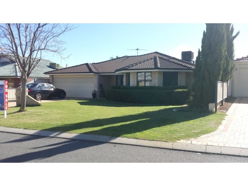 30 Merrang Circuit, Carramar WA 6031