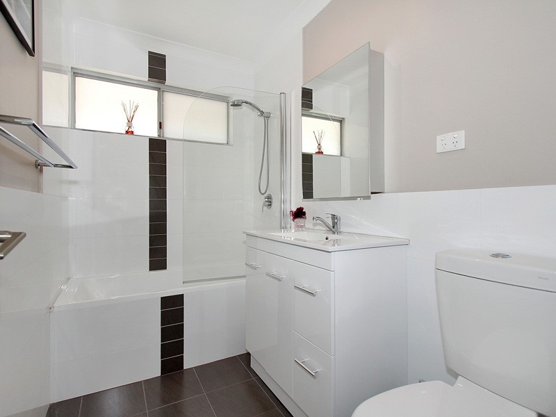 8 Rosewood Heights, Craigie WA 6025