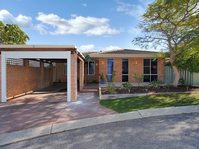 8 Rosewood Heights, Craigie WA 6025