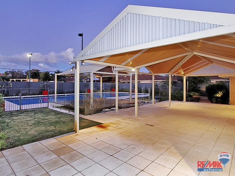 32A Peninsula Road, Maylands WA 6051