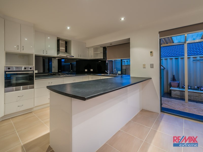 7 Chatburn Street, Butler WA 6036