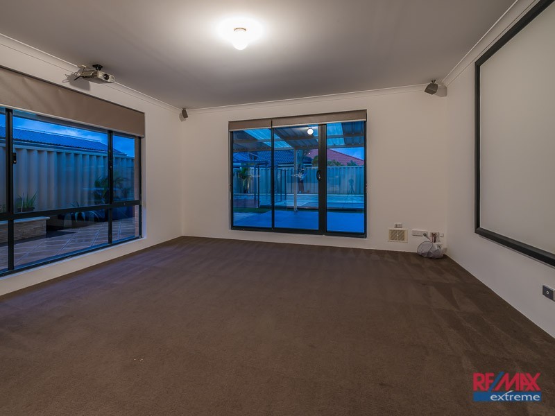 7 Chatburn Street, Butler WA 6036