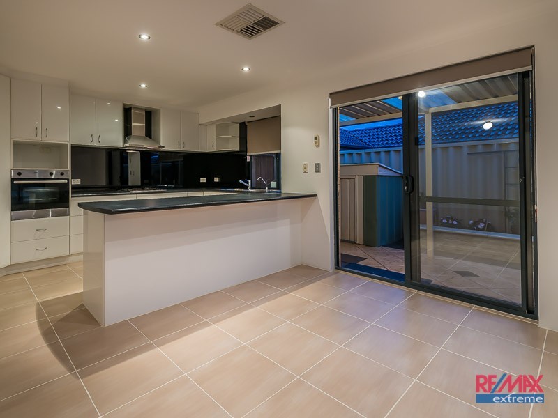 7 Chatburn Street, Butler WA 6036