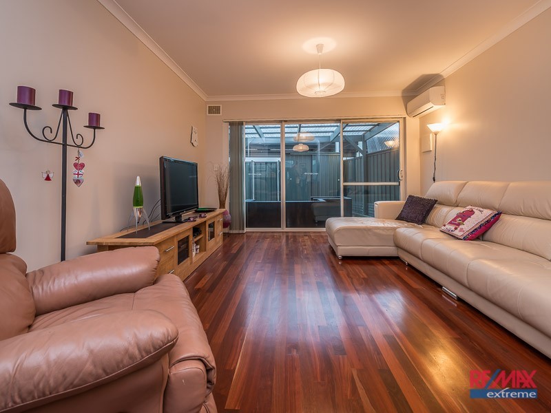 54A Kahana Parkway, Butler WA 6036