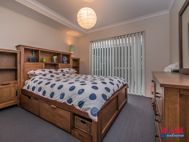 54A Kahana Parkway, Butler WA 6036