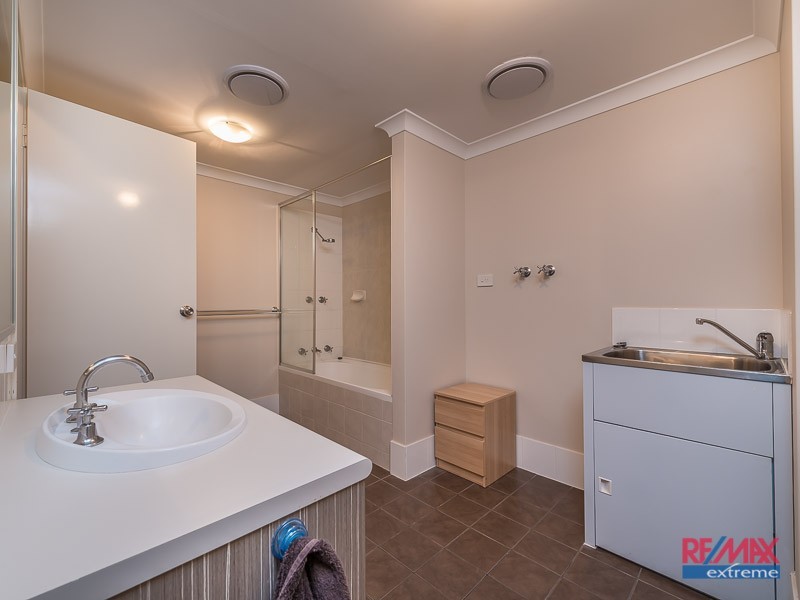 54A Kahana Parkway, Butler WA 6036