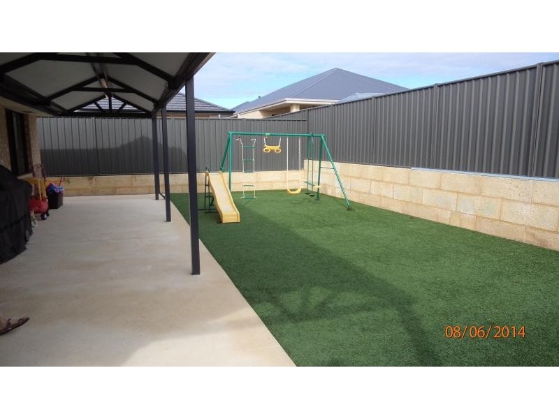 60 Salwood Loop, Banksia Grove WA 6031