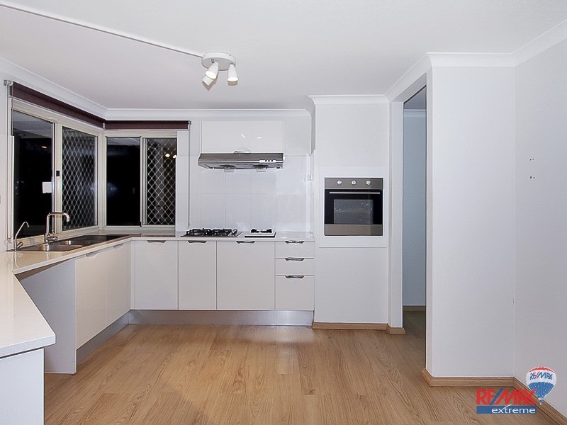 32A Peninsula Road, Maylands WA 6051