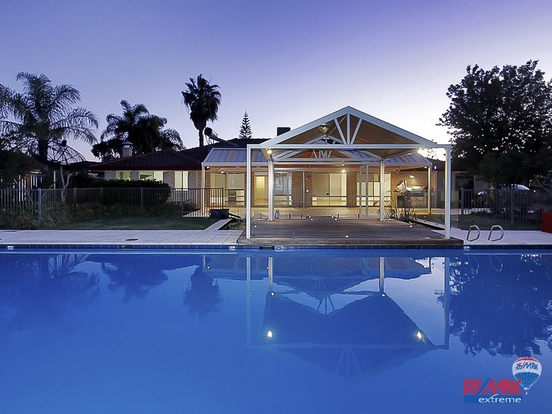 32A Peninsula Road, Maylands WA 6051