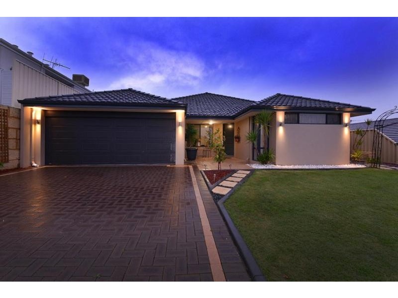 10 Beckman Road, Tapping WA 6065