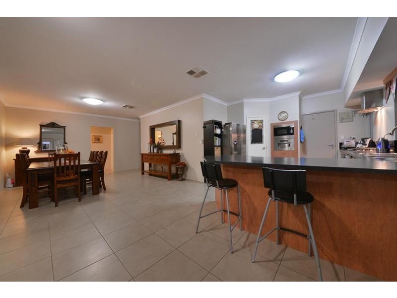 10 Beckman Road, Tapping WA 6065