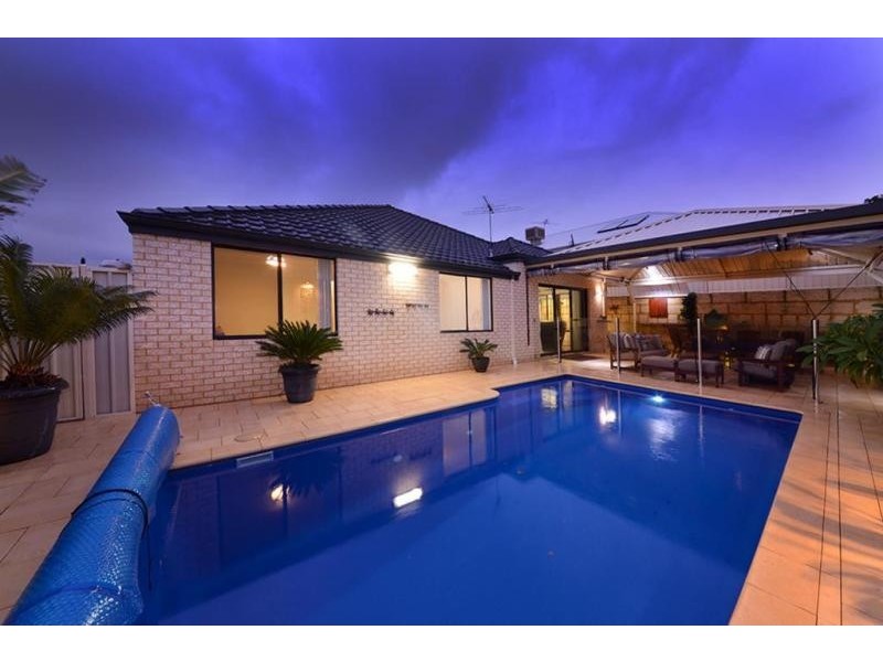 10 Beckman Road, Tapping WA 6065