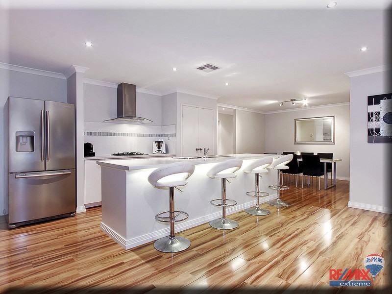 17 Gangway Turn, Alkimos WA 6038