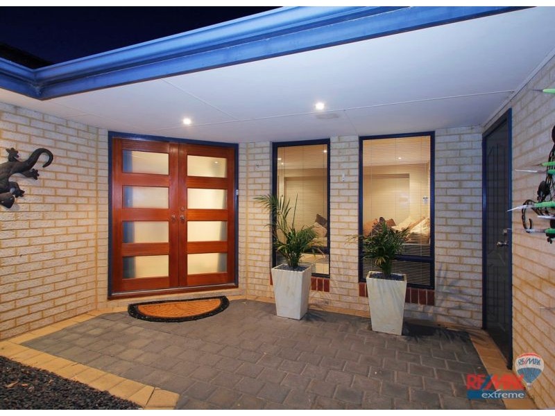 17 Bradman Drive, Butler WA 6036