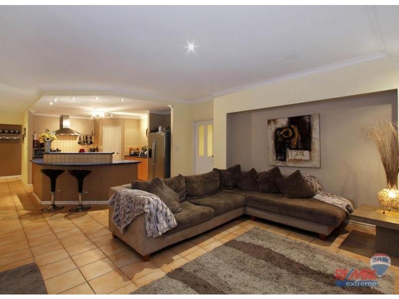 17 Bradman Drive, Butler WA 6036