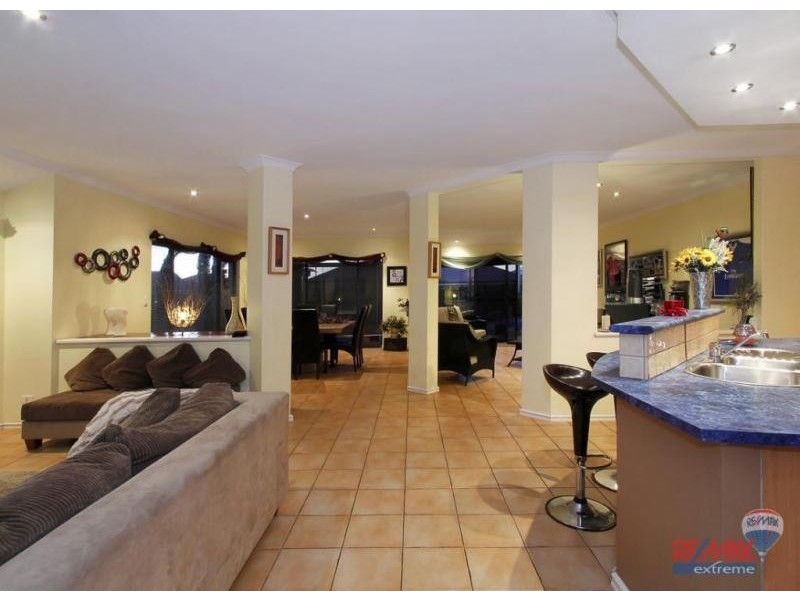 17 Bradman Drive, Butler WA 6036