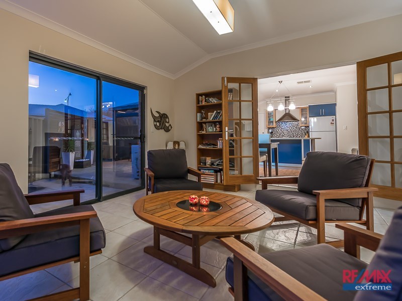 2 Duxford Street, Butler WA 6036