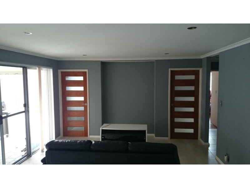 52 Vancouver Parade, Wanneroo WA 6065