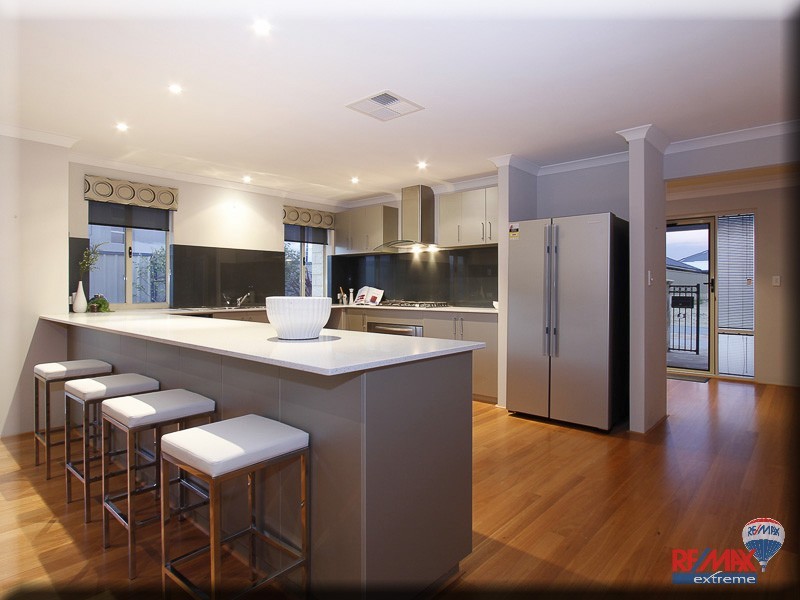 21 Prenton Street, Butler WA 6036