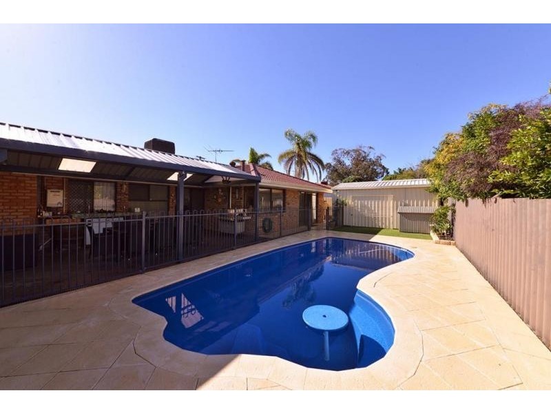 31 Turnatt Way, Wanneroo WA 6065