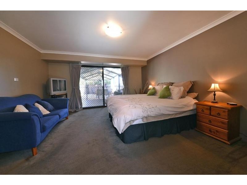 31 Turnatt Way, Wanneroo WA 6065