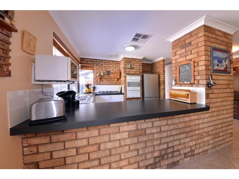 31 Turnatt Way, Wanneroo WA 6065