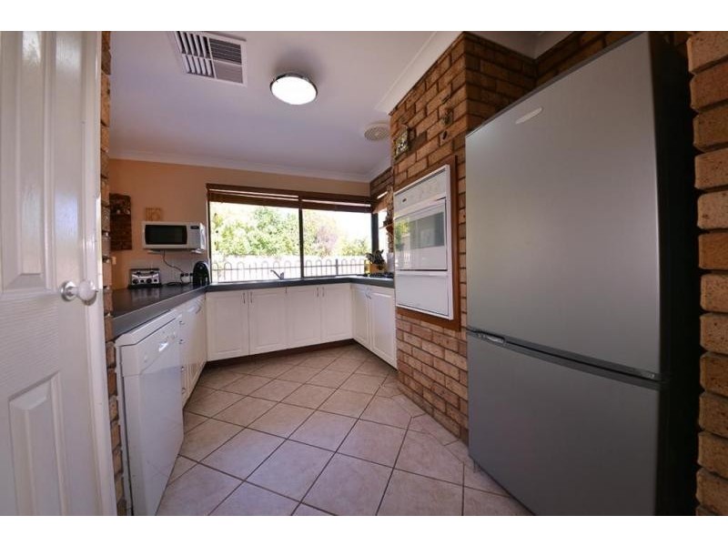 31 Turnatt Way, Wanneroo WA 6065
