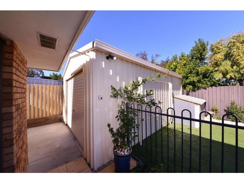 31 Turnatt Way, Wanneroo WA 6065