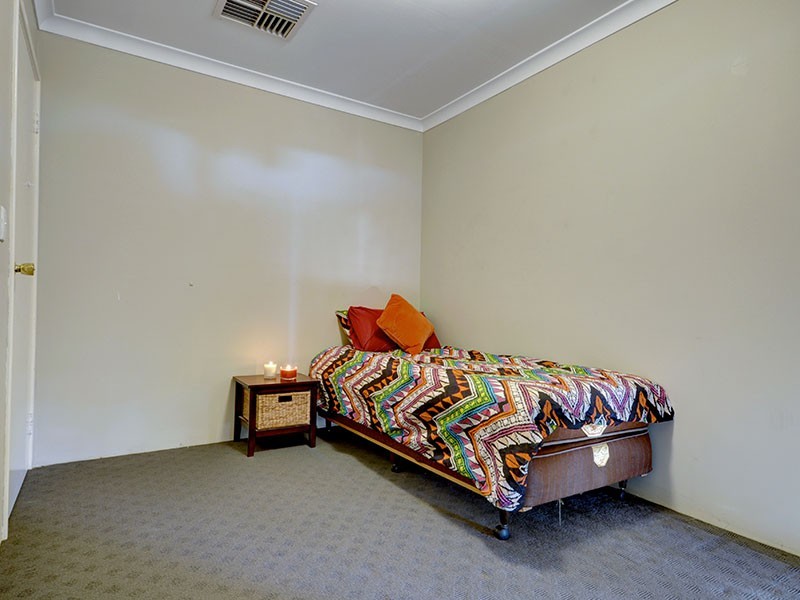 24 Dillon Glade, Joondalup WA 6027