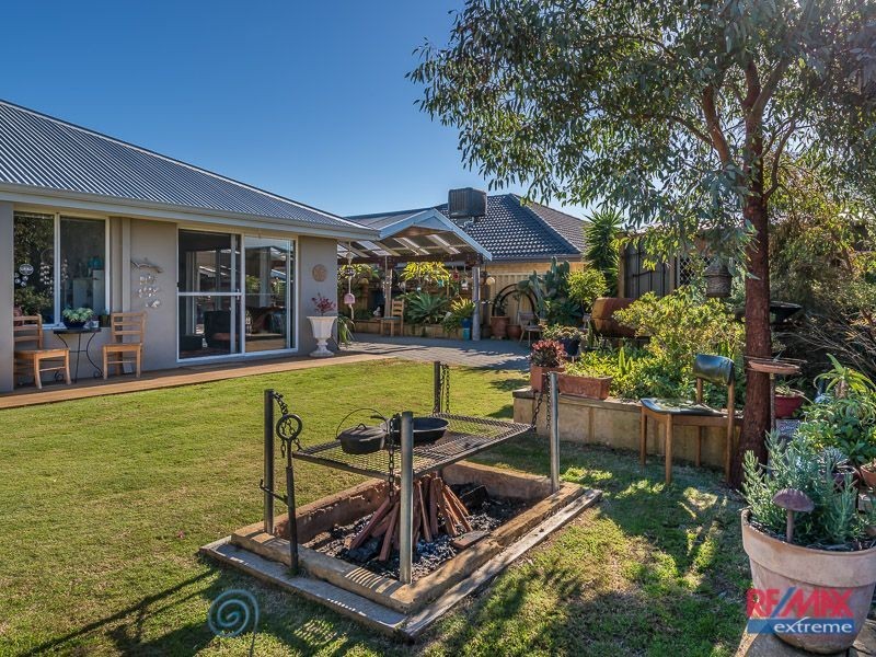 25 Finglas Meander, Butler WA 6036