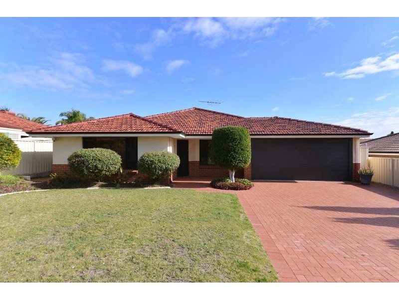 26 Houghton Drive, Carramar WA 6031
