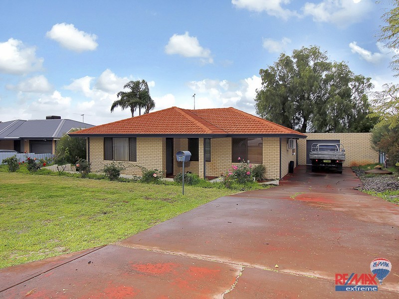 11 Gloves Place, Beechboro WA 6063