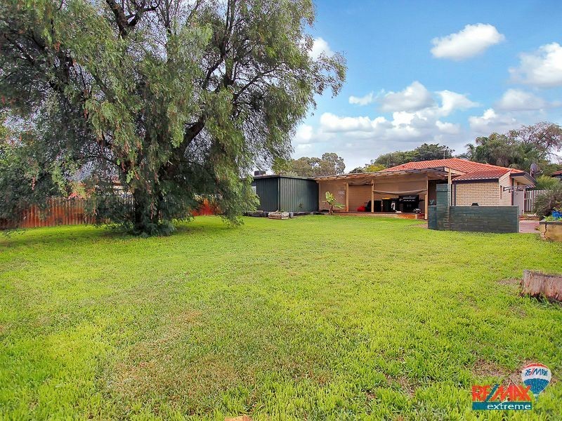 11 Gloves Place, Beechboro WA 6063