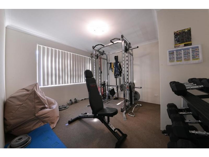 137 Waldburg Drive, Tapping WA 6065