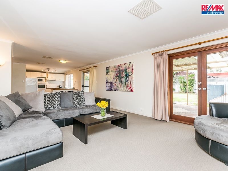 2 Balmain Way, Heathridge WA 6027