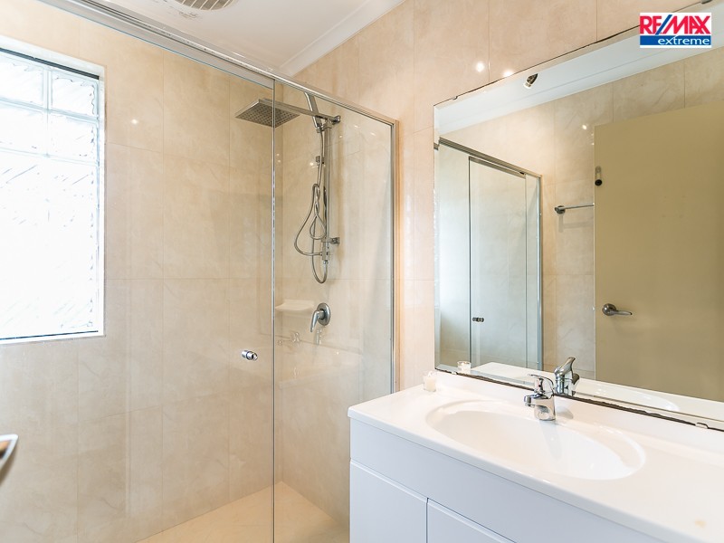 2 Balmain Way, Heathridge WA 6027