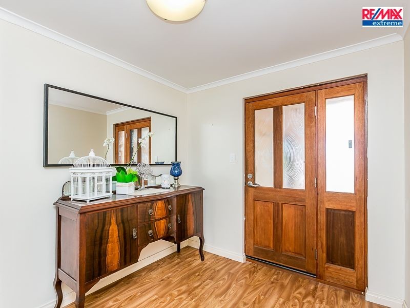 2 Balmain Way, Heathridge WA 6027