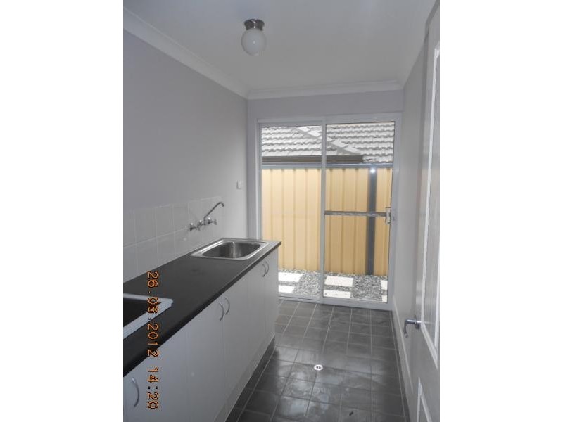 5 Scarlet Loop, Tapping WA 6065