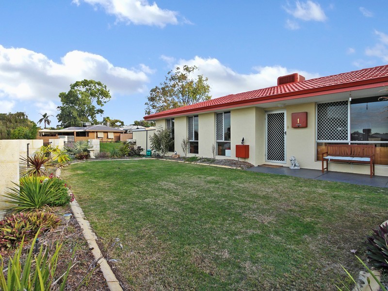 1 Panjada Place, Heathridge WA 6027