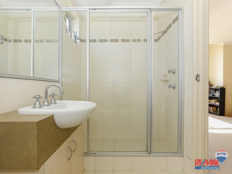 27 Grand Paradiso Parade, Merriwa WA 6030