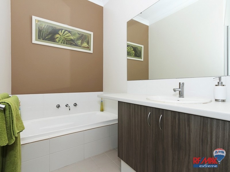 59 Eastwall Parkway, Butler WA 6036