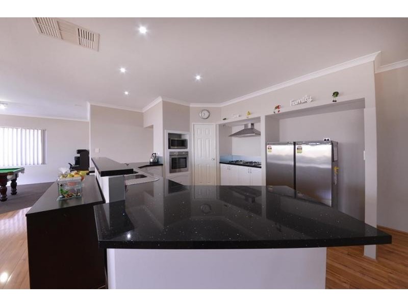 54 Yandella Promenade, Tapping WA 6065