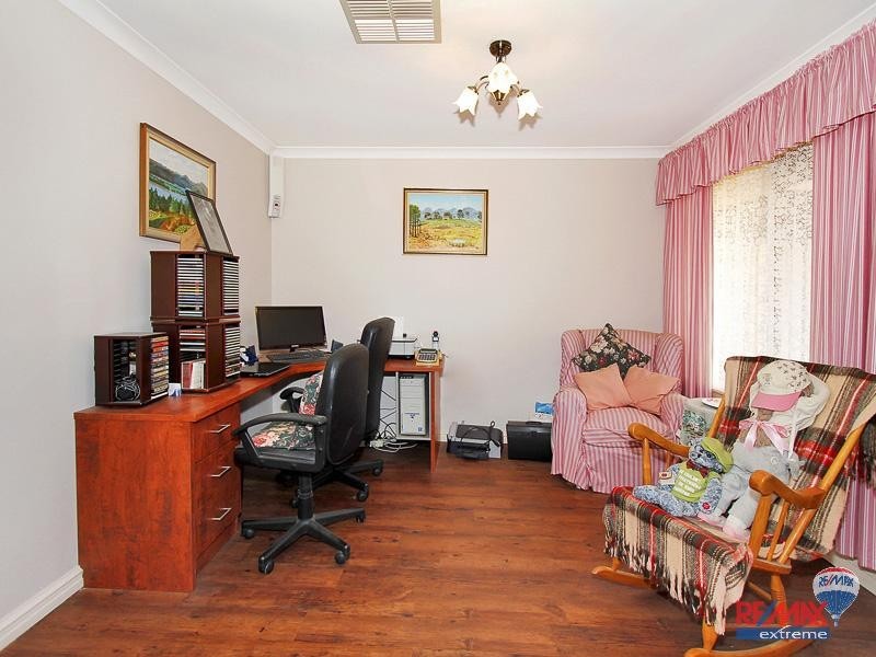 7 Glasgow Court, Kinross WA 6028