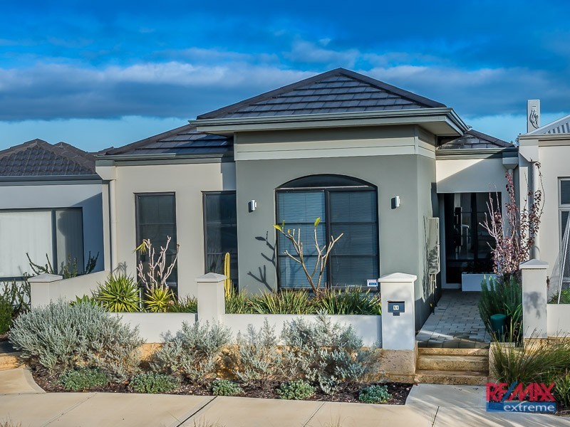 11 Ardara Bend, Butler WA 6036