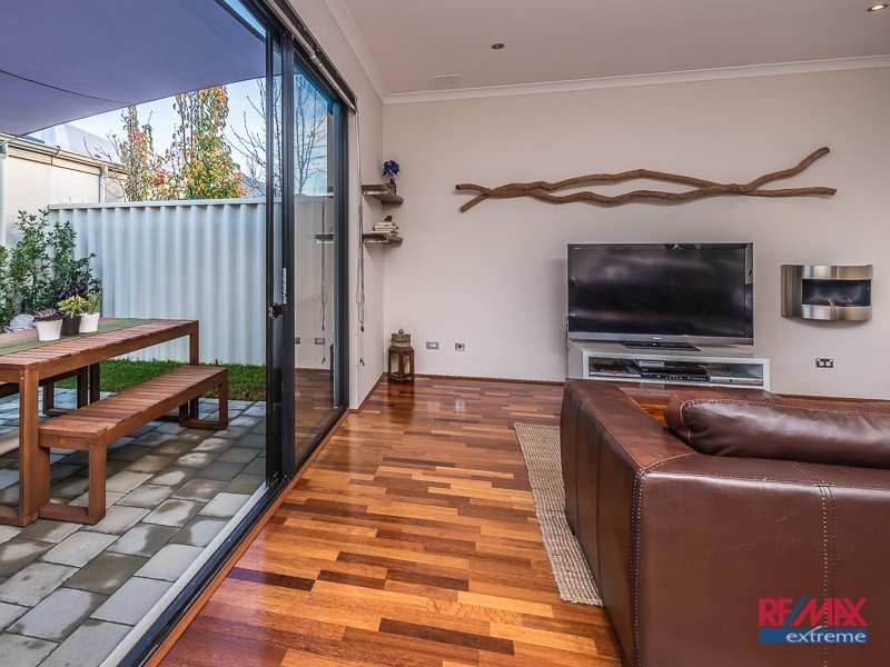 11 Ardara Bend, Butler WA 6036