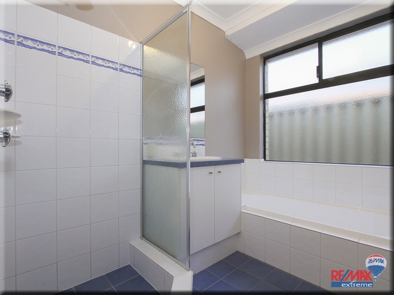 10 Loyola Green, Butler WA 6036